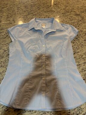 H&M Light Blue and White Striped Short Sleeve Button-Up Blouse